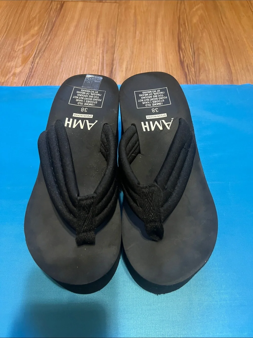 AMH Black Foam Flip Flop Sandals